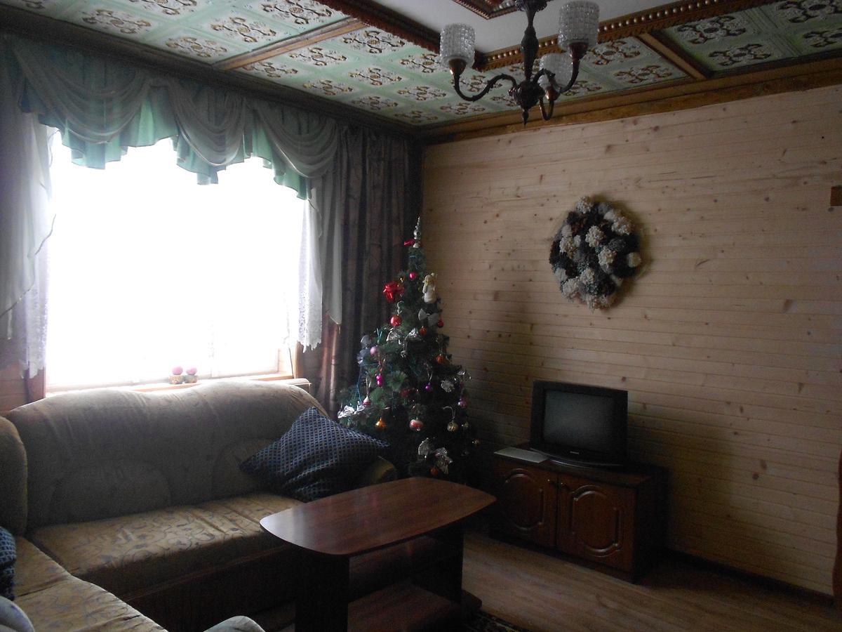 Sadyba Karpatskyi Vedmid Kossiw Exterior foto